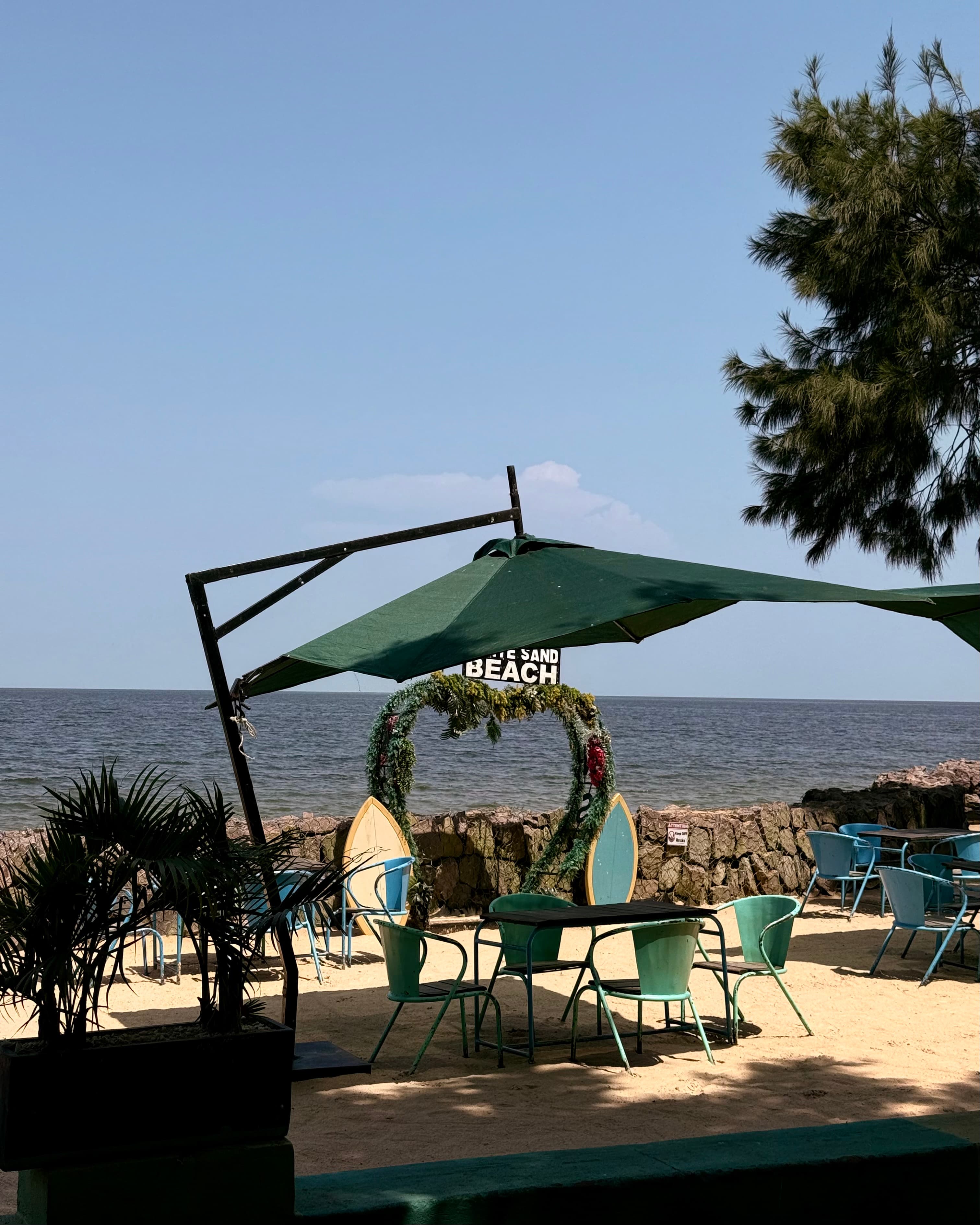 Dining beside Lake Victoria at White Sand Beach